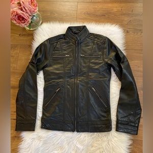 Men’s Genuine Leather Jacket. Size: XS